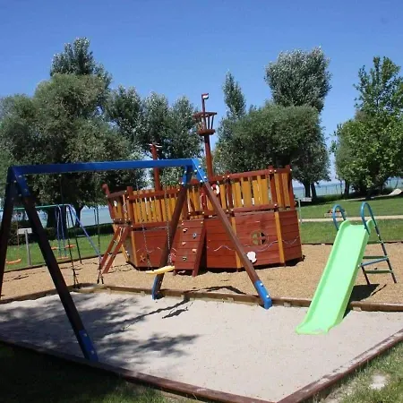 Roberta Apartman1 Шиофок